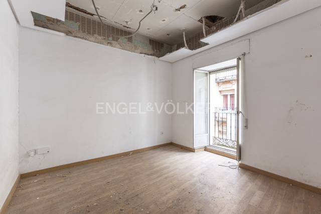 Apartamento en Venta en Cortes - Huertas