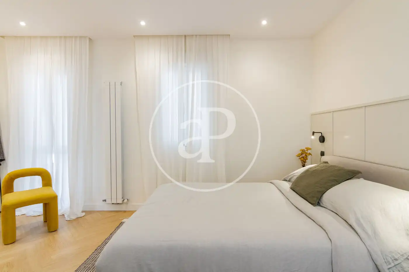 Flat for rent in Calle del Dr. Castelo, Ibiza de Madrid