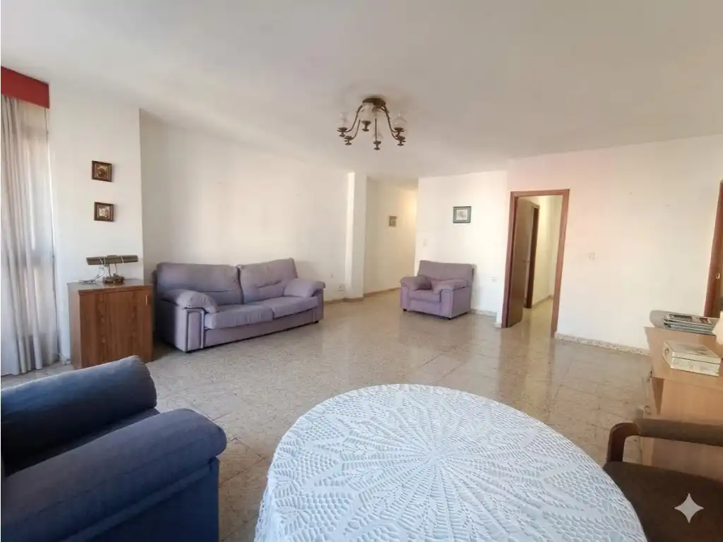 Wohnung zum Verkauf in Avenida Barcelona, La Trinidad, Centro