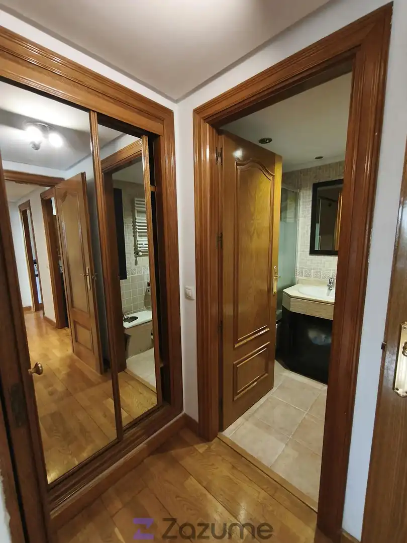 Badezimmer von Wohnungen zur Miete in Madrid mit Klimaanlage, Heizung und Privatgarten