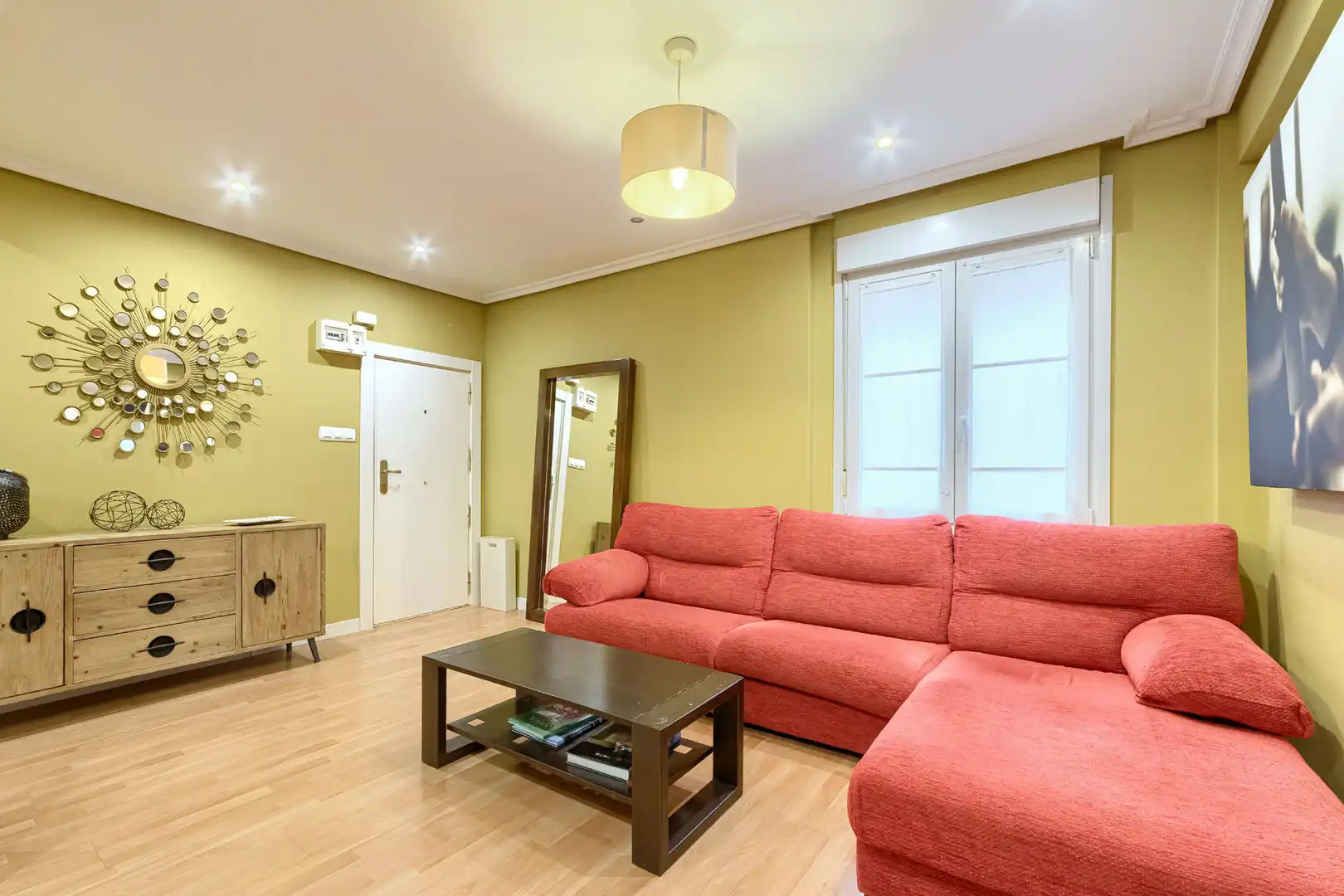 Sala de estar de Piso de alquiler en Bilbao  con Calefacción, Amueblado y Horno