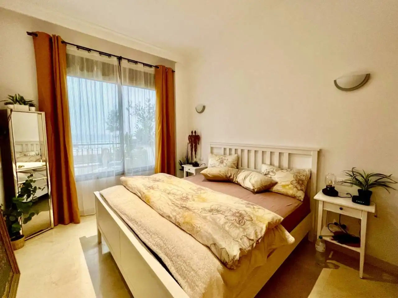 Habitación de Piso de alquiler en  Palma de Mallorca con Aire acondicionado, Calefacción y Terraza