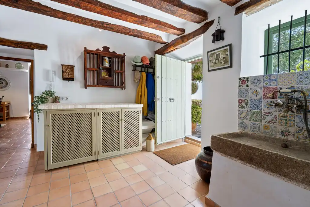Finca rústica en venda en Puigpunyent amb Aire condicionat, Calefacció i Jardí privat