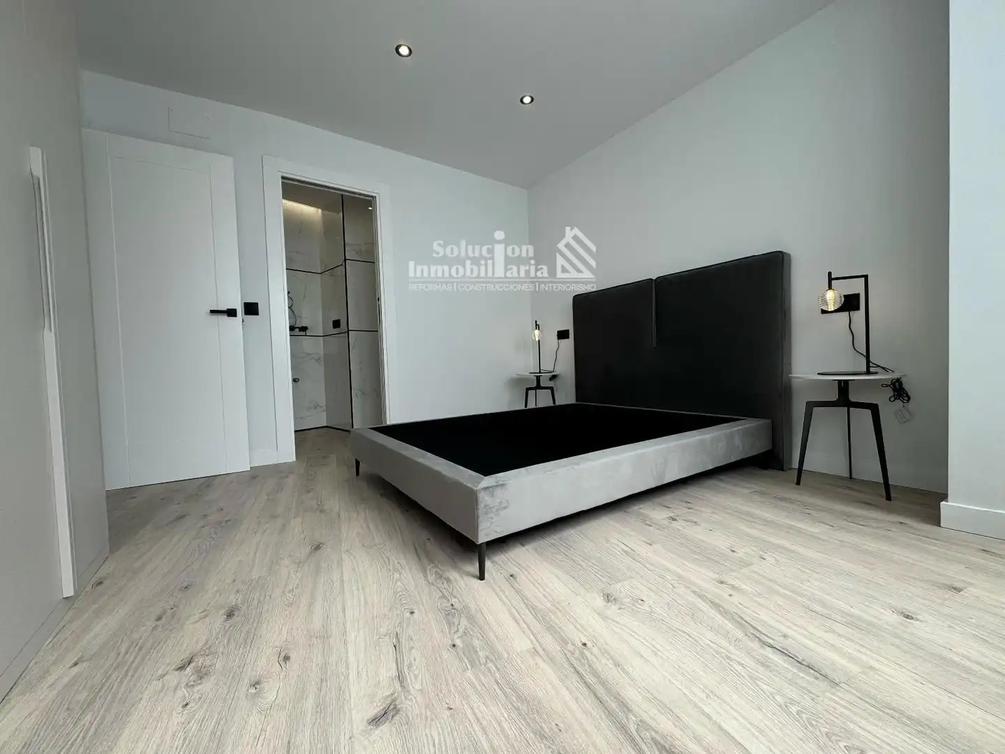 Habitación de Ático en venta en Salamanca con Calefacción y Terraza