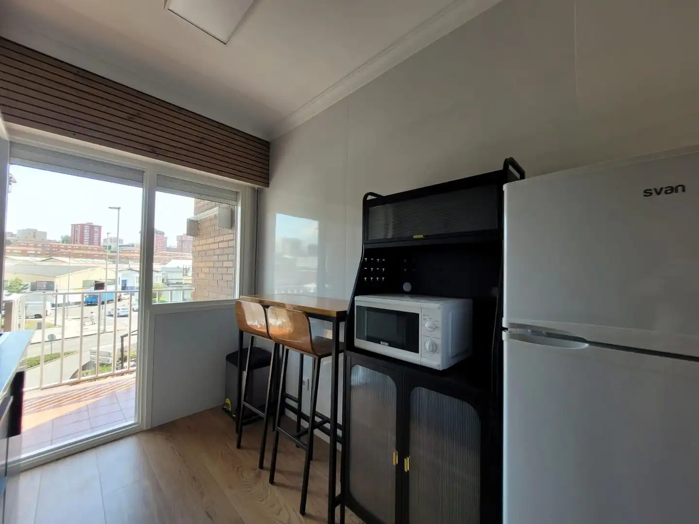 Küche von Wohnungen zur Miete in Santander mit Heizung, Möbliert und Balkon