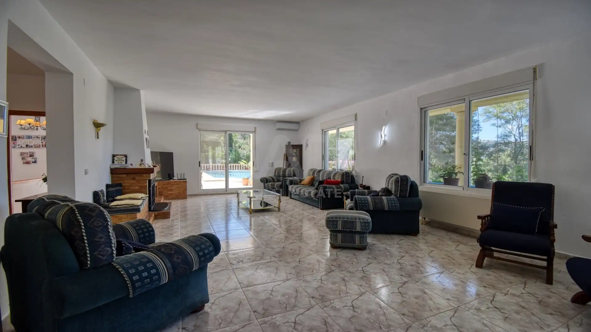 Sala d'estar de Casa o xalet en venda en Pedreguer amb Aire condicionat, Calefacció i Terrassa