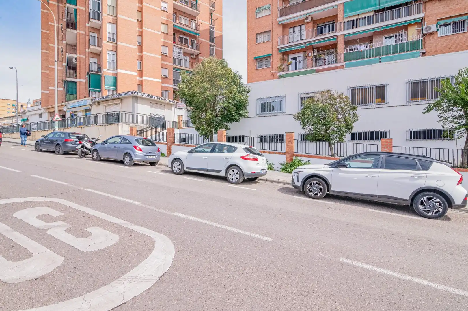 Aparcament de Local en venda en Granada