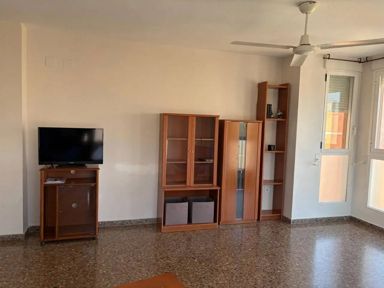 Sala d'estar de Pis en venda en Valencia amb Aire condicionat, Calefacció i Parquet
