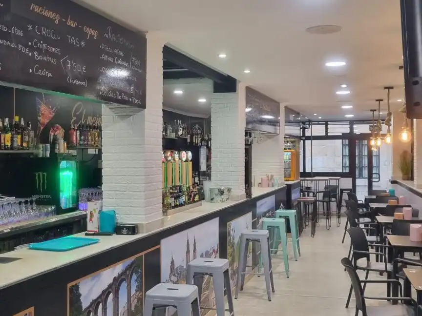 Business premises for transfer in Rúa Nova 9, imagen 3