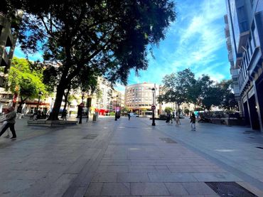 Locale commerciale in vendita a Calle Tres de Agosto