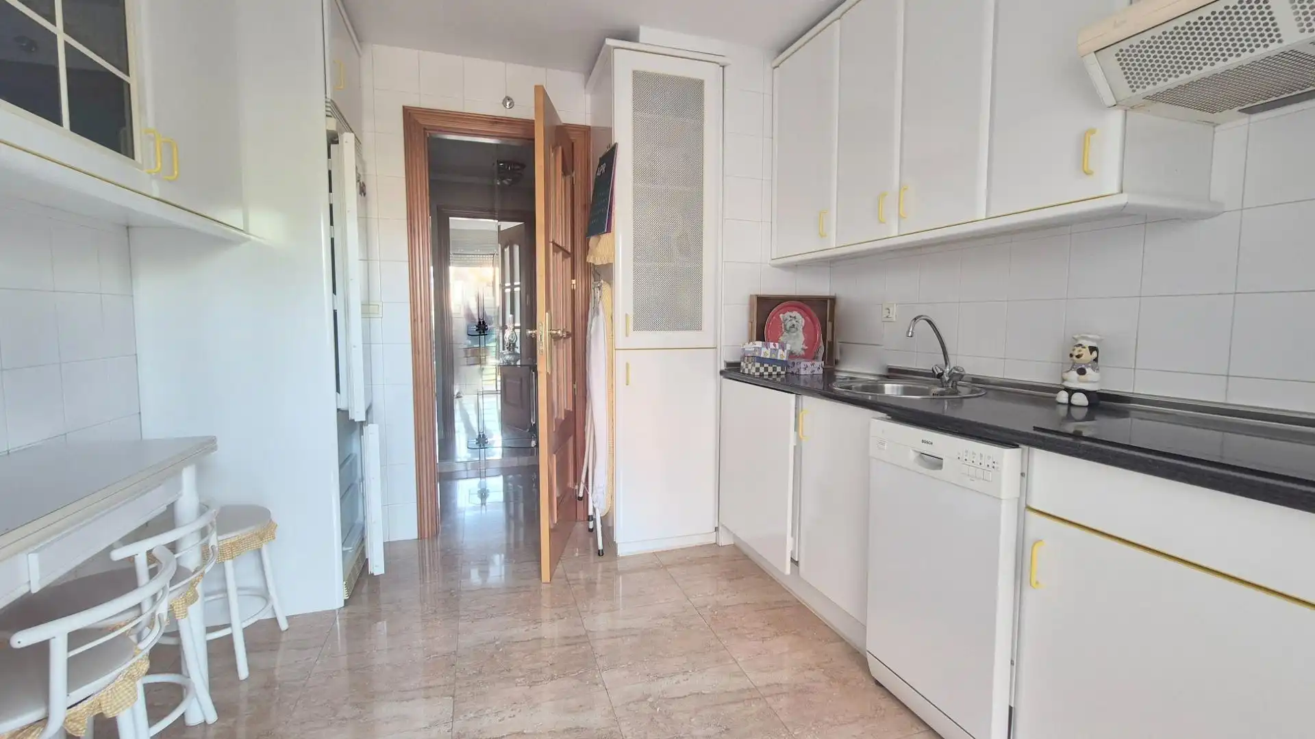 Kitchen of Flat for sale in Salamanca  with Heating and Balcony