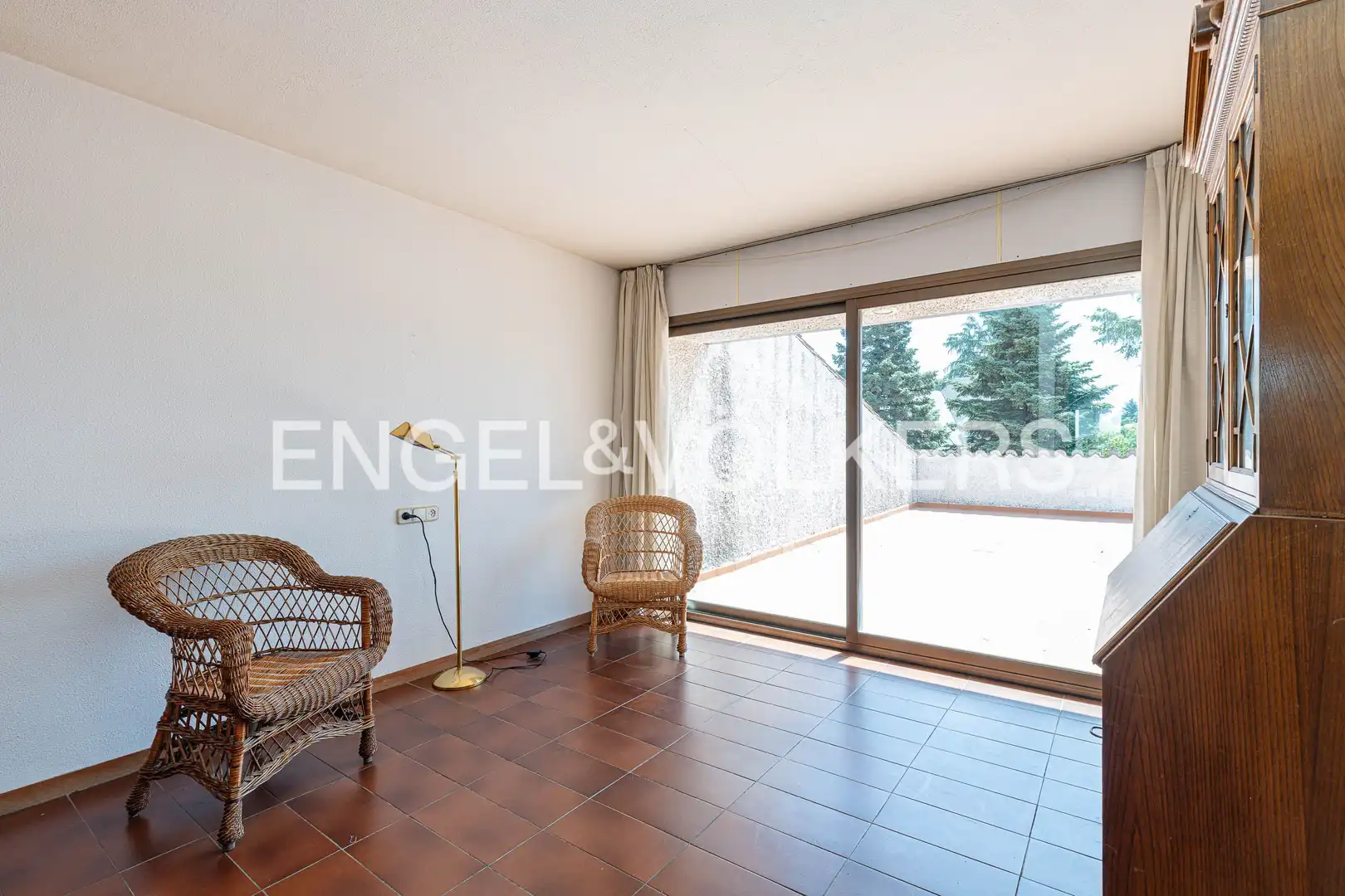 Sala de estar de Casa o chalet en venta en Las Rozas de Madrid con Calefacción, Jardín privado y Terraza