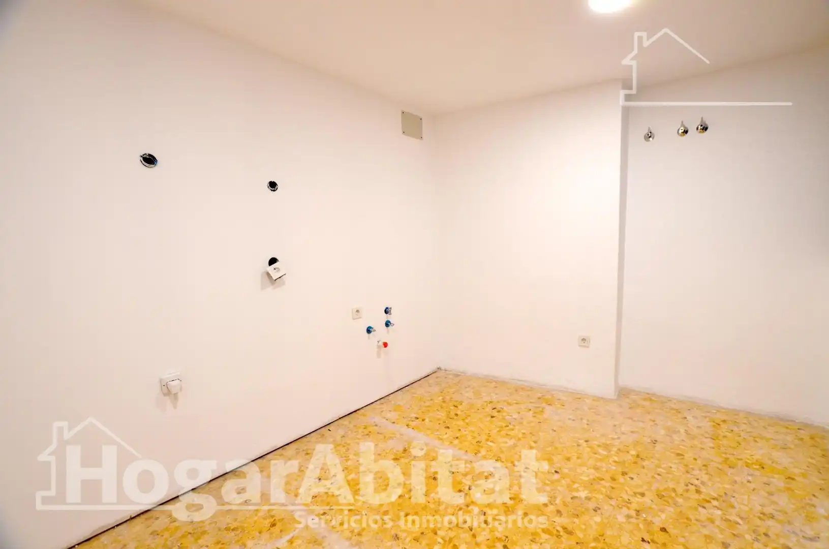 Flat for sale in Alicante / Alacant  with Heating and Furnished