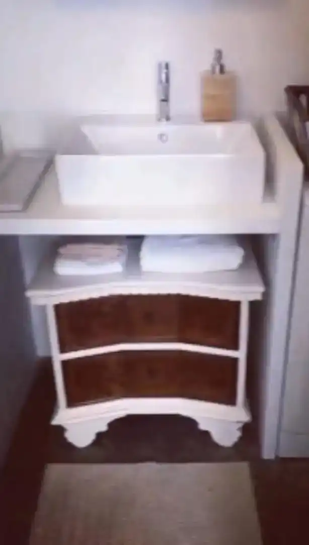 Schlafzimmer von Wohnung zur Miete in  Madrid Capital mit Balkon
