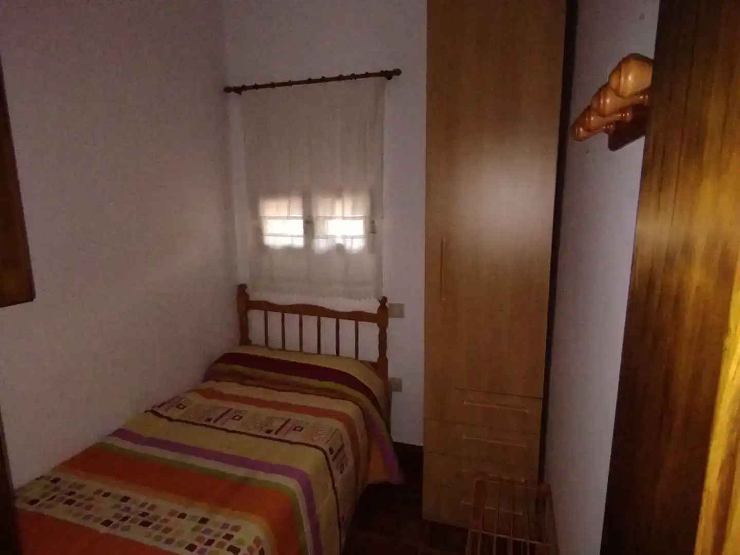 Dormitori de Pis en venda en Guadalupe amb Aire condicionat i Balcó