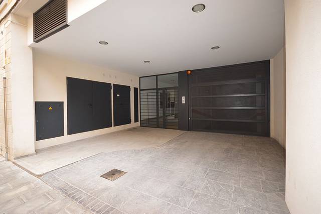 Garaje en Venta en C/ Luis Buñuel  en Centro