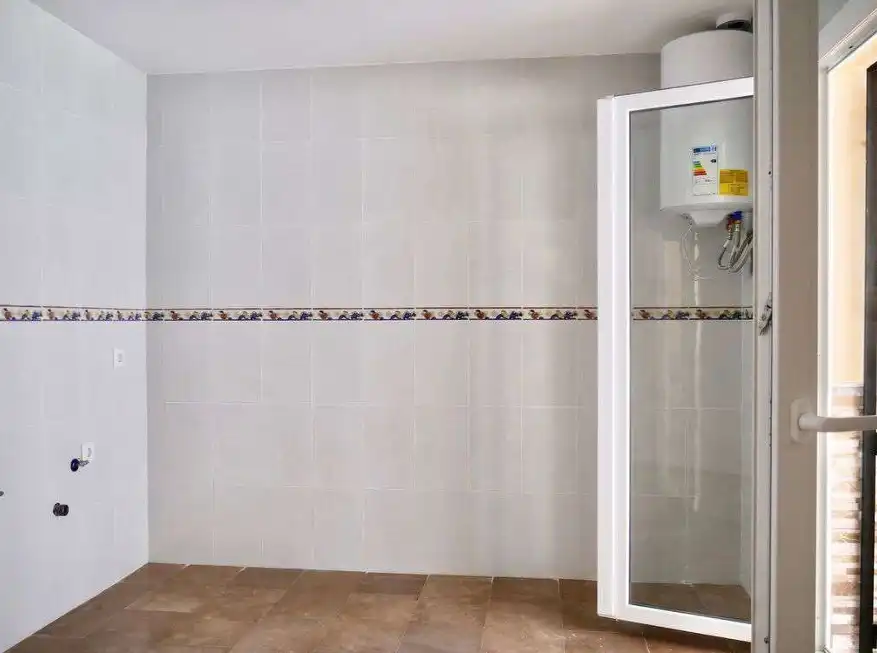 Bathroom of Ground floor for sale in El Ronquillo  with Private garden, Terrace and Swimming Pool