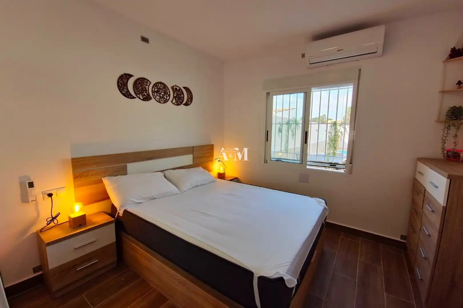 Habitación de Casa adosada de alquiler en Orihuela con Aire acondicionado, Terraza y Piscina