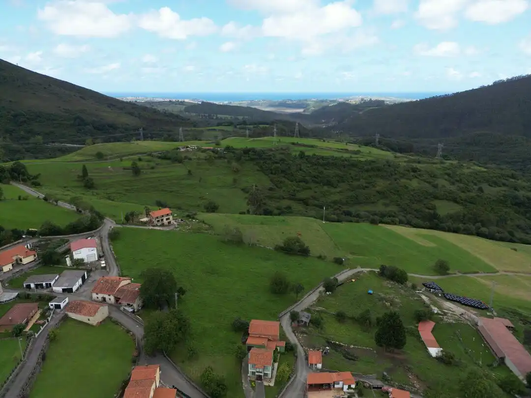 Terreni e lotti in vendita a Valdáliga, imagen 2