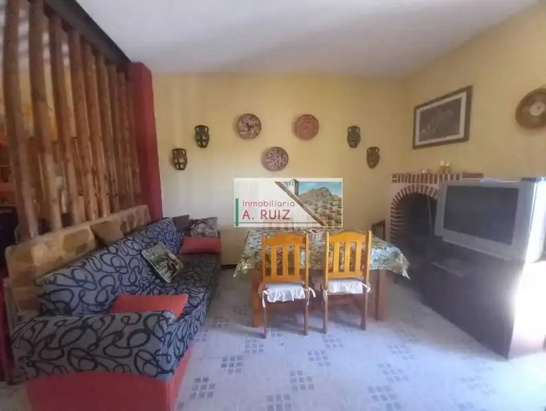 Casa amb piscina en venda a Torreblascopedro, imagen 2