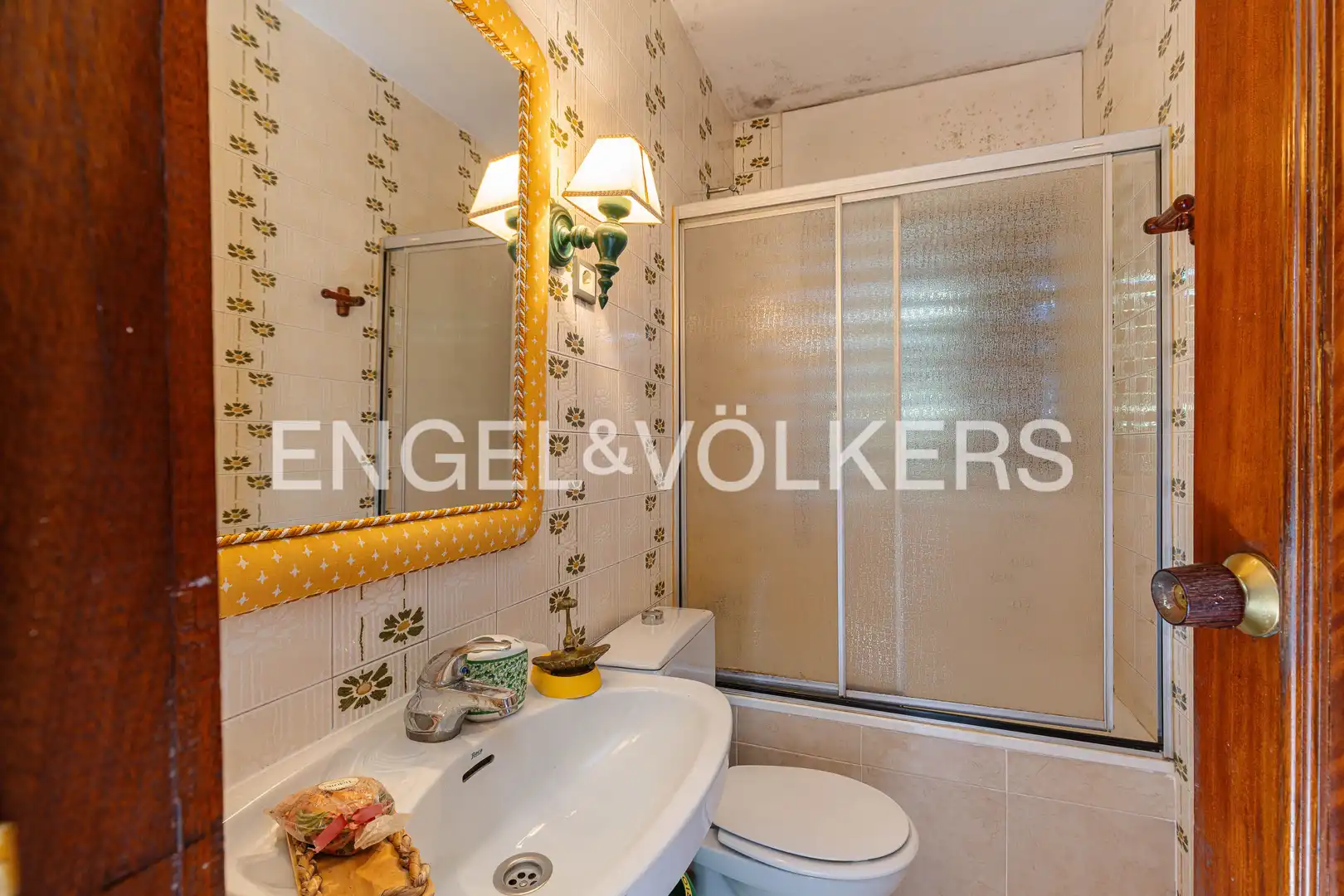 Bathroom of Houses for sale in Zona Carretera del Plantío