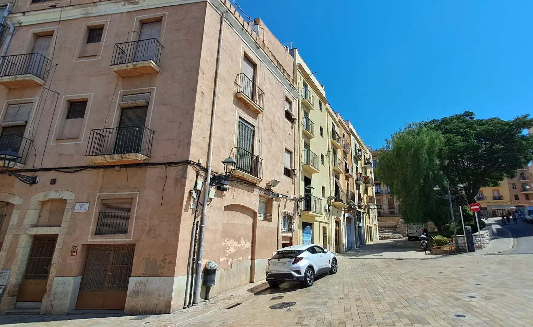 Vista exterior de Pis en venda en Tarragona amb Forn i Balcó