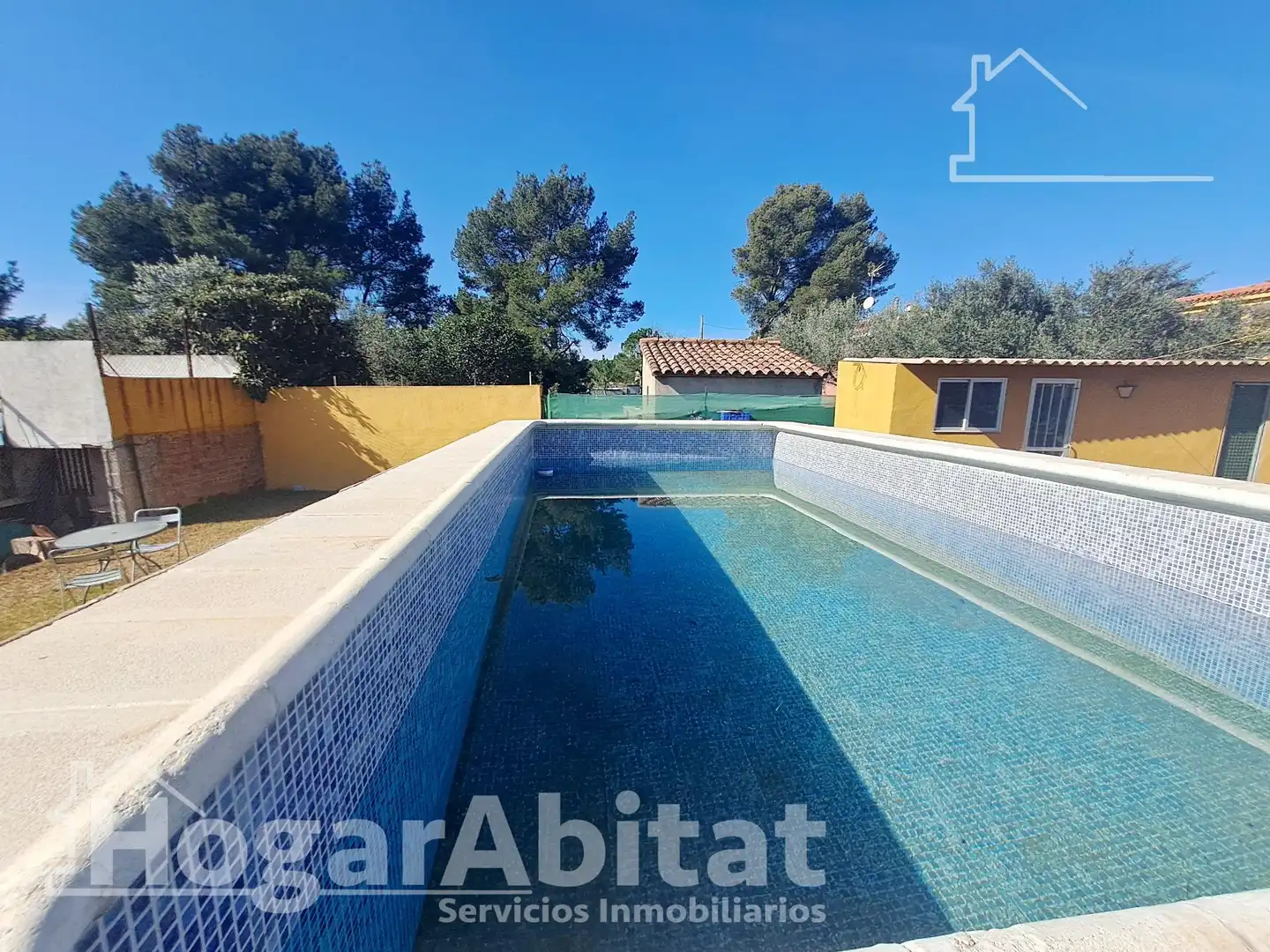 Piscina de Casa o xalet en venda en L'Alcora amb Calefacció, Jardí privat i Terrassa