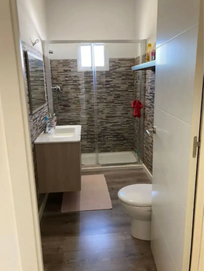 Baño de Casa o chalet de alquiler en Elche / Elx con Aire acondicionado, Jardín privado y Terraza