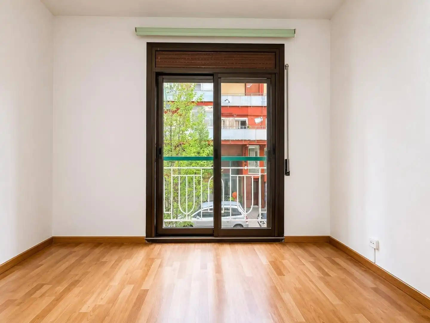 Terrassa de Planta baixa en venda en Barcelona amb Aire condicionat, Parquet i Traster