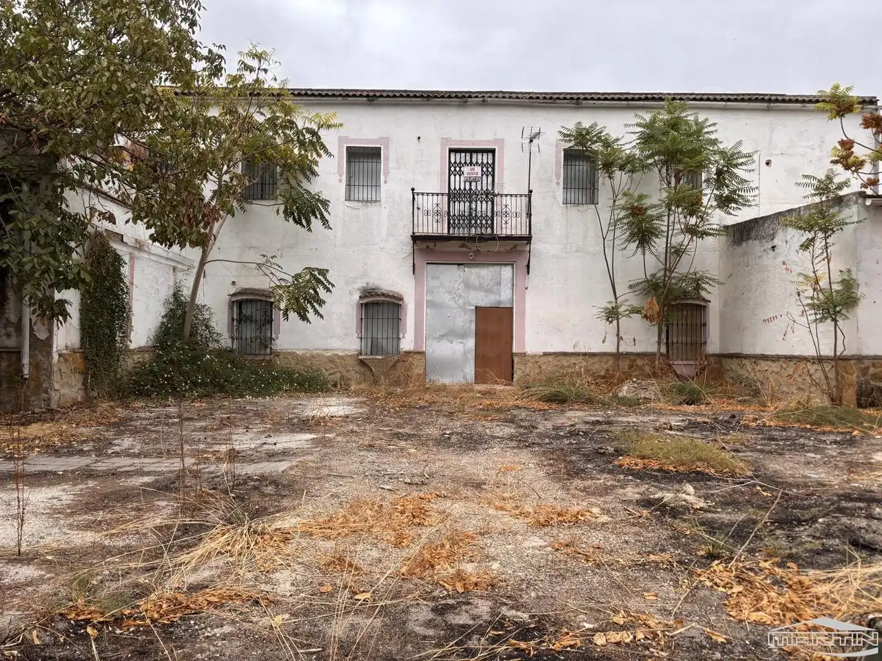 Vista exterior de Casa o xalet en venda en Aguilar de la Frontera amb Terrassa i Traster
