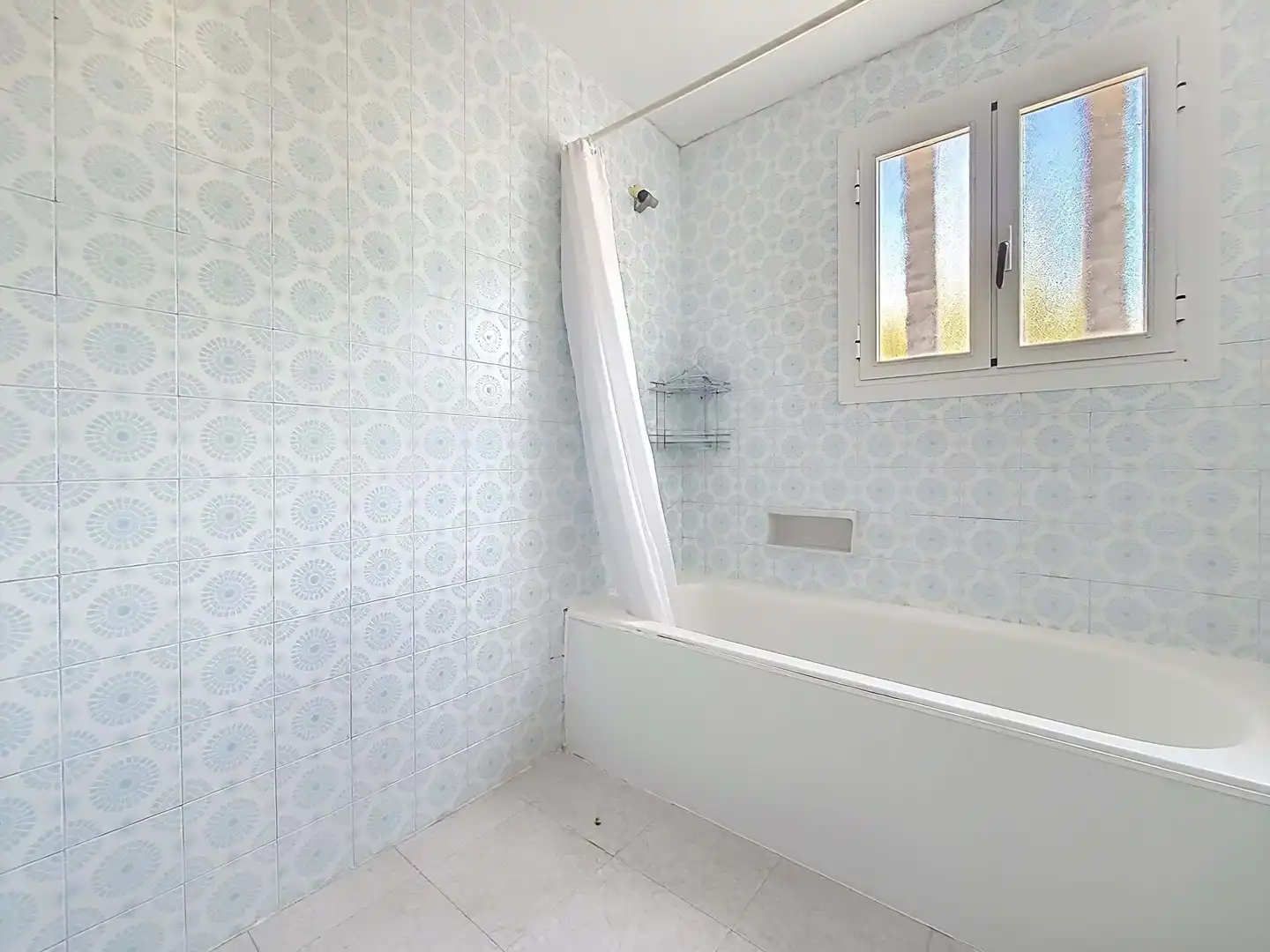 Bathroom of Flat for sale in Pollença