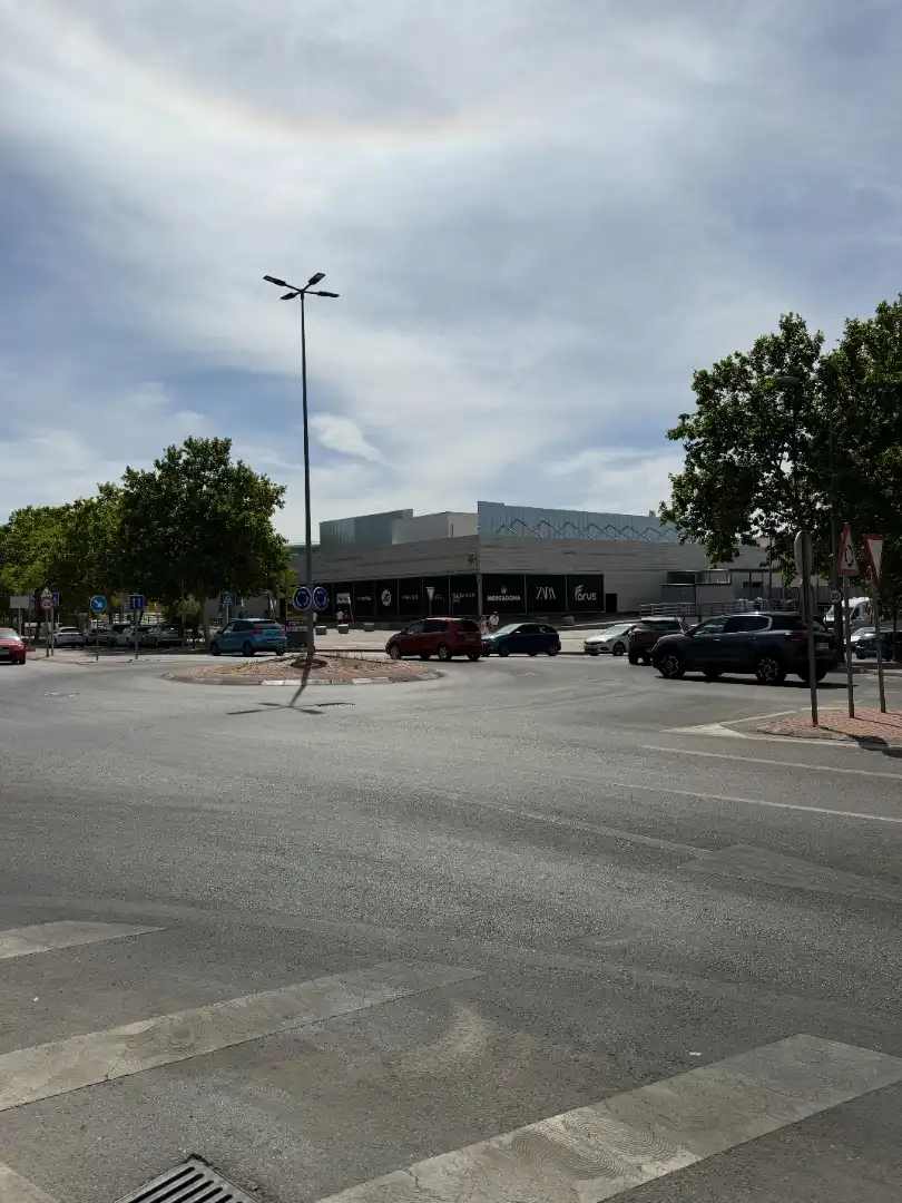 Vista exterior de Casa o xalet en venda en Alcalá de Henares amb Aire condicionat, Calefacció i Jardí privat