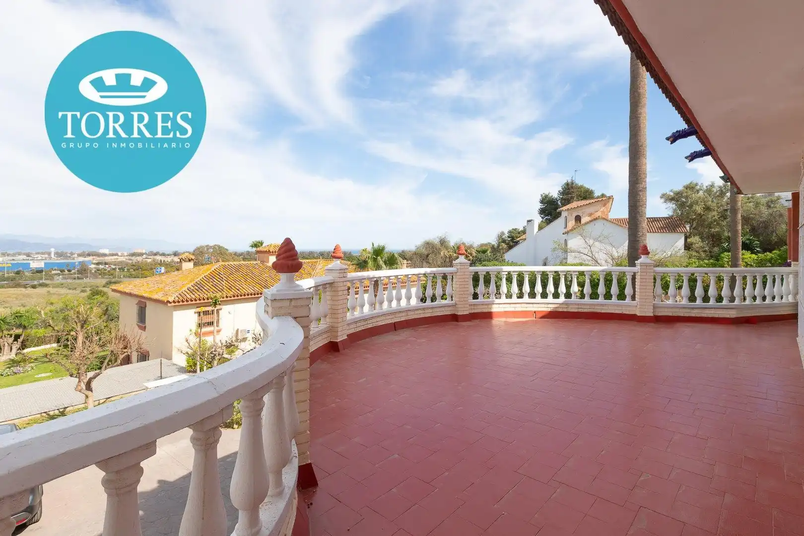 Vista exterior de Casa o chalet en venta en Málaga con Calefacción, Jardín privado y Terraza