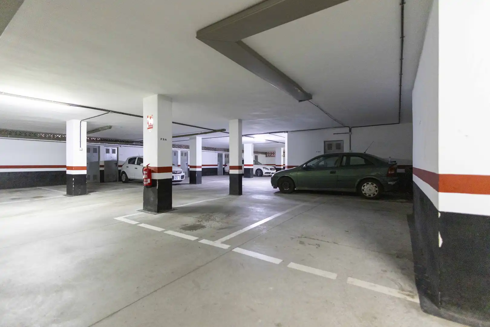 Parking de Piso en venta en Adeje con Trastero y Balcón