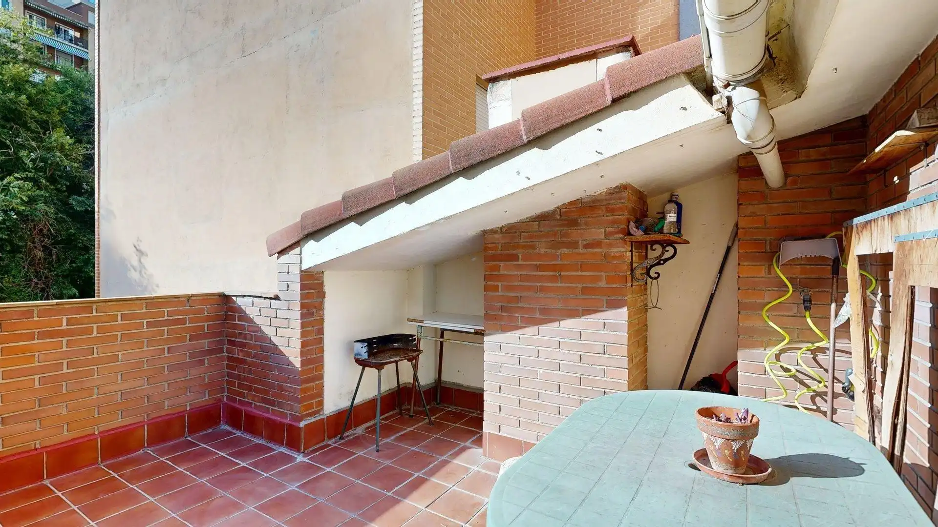 Terrassa de Casa o xalet en venda en Zaragoza amb Calefacció, Terrassa i Moblat