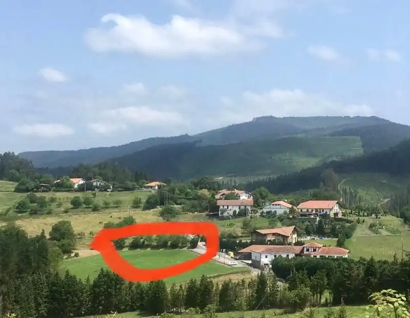 Residential zum Verkauf in Mendata