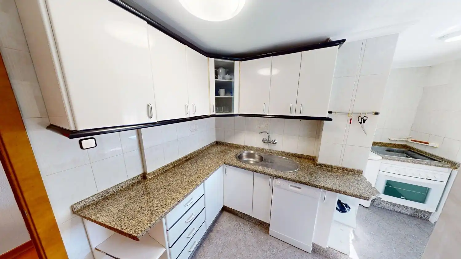 Küche von Wohnung zur Miete in Sevilla mit Klimaanlage und Heizung