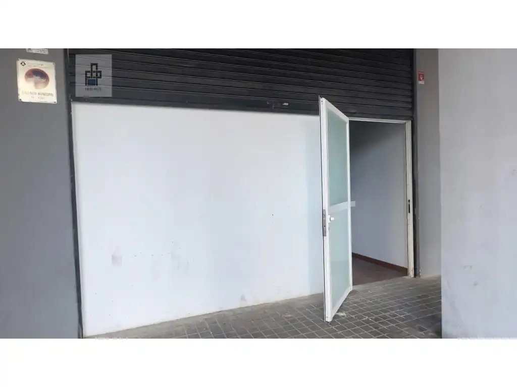 Local de lloguer en Sant Boi de Llobregat