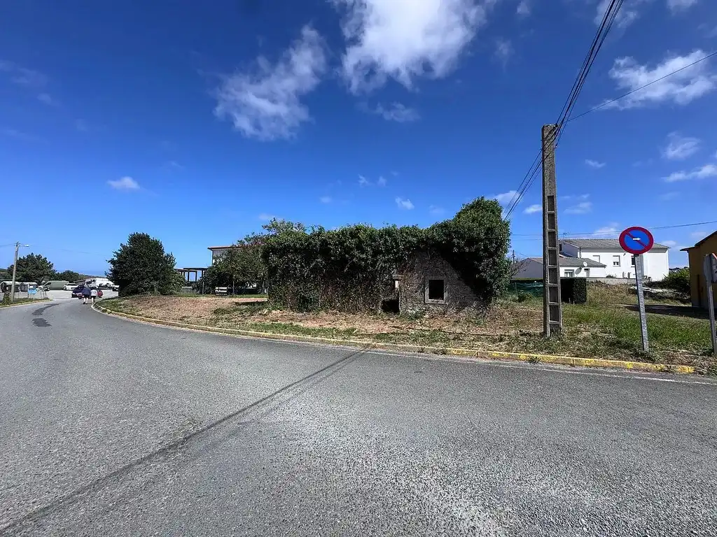 Casa o xalet en venda en Valdoviño amb Jardí privat