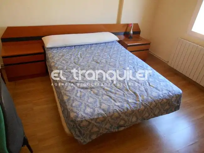 Penthouse with lift to rent in Calle Torres Miranda, imagen 4