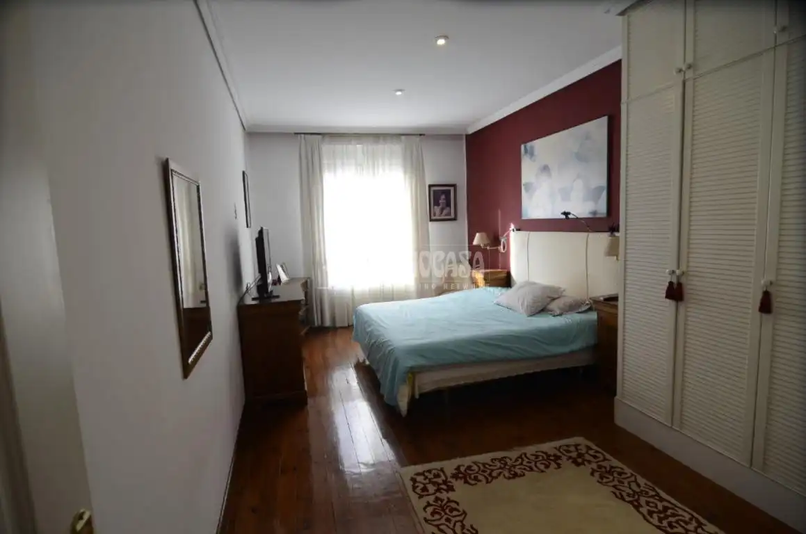 Habitación de Piso en venta en Santander con Calefacción, Terraza y Balcón
