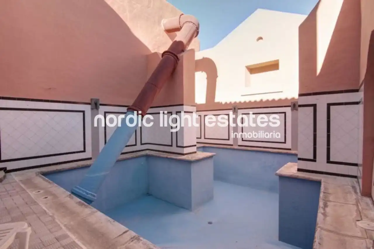 House with pool for sale in Avda Pescia - Ctra de Frigiliana, imagen 11