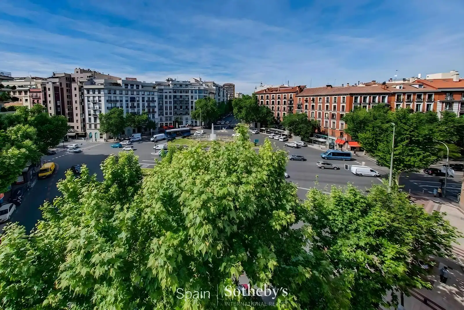 Exterior view of Apartments for sale in Madrid  with Air Conditioner, Heating and Terrace