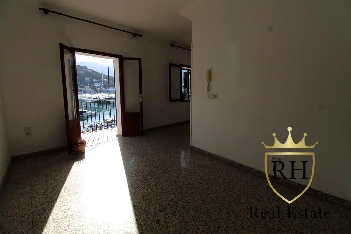 Flat for sale in Sóller  with Air Conditioner and Balcony