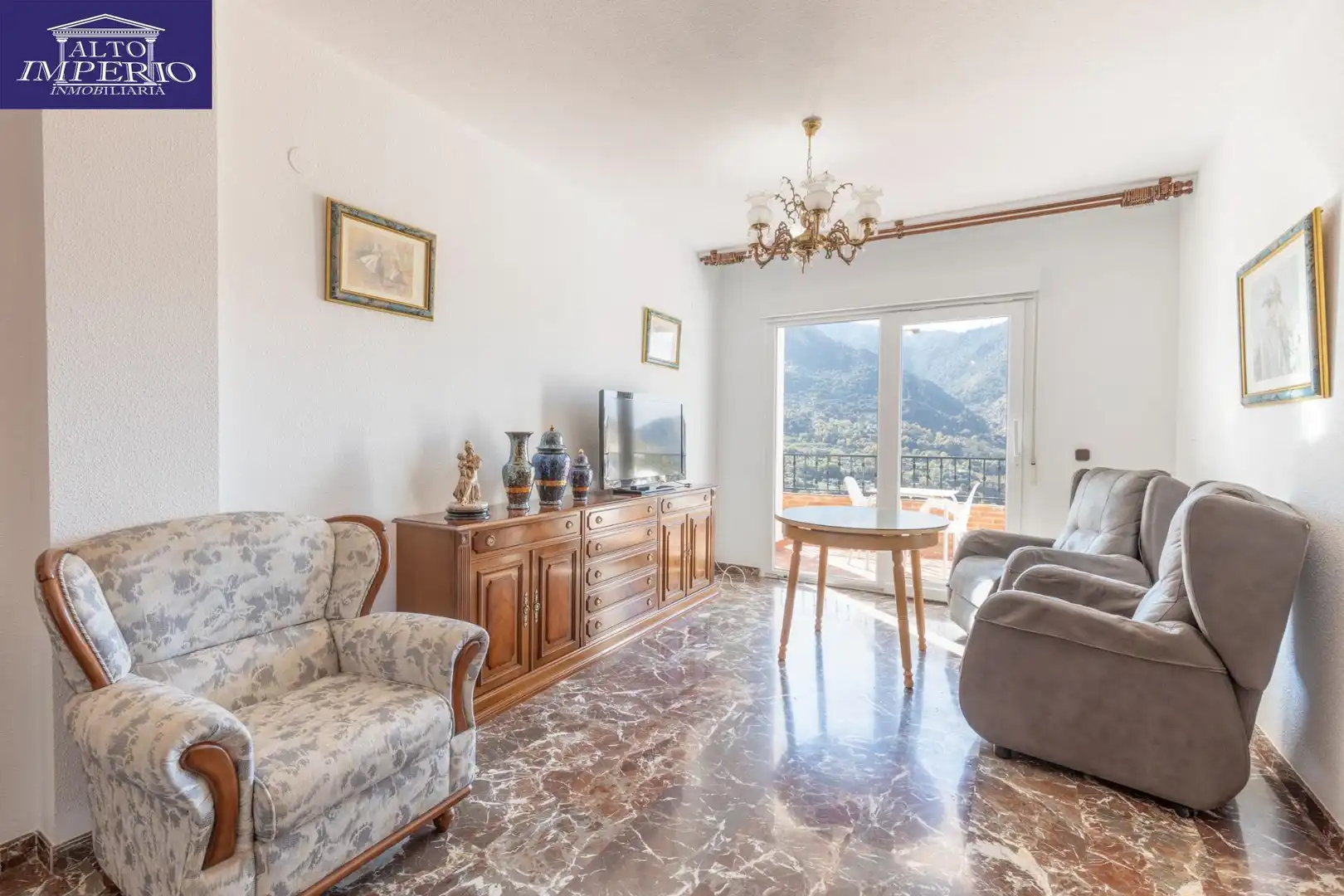 Sala de estar de Piso en venta en Güéjar Sierra con Terraza, Trastero y Balcón