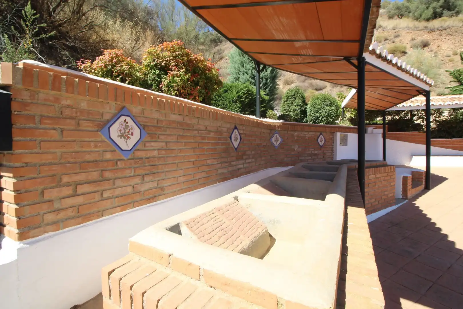 Garten von Residential zum Verkauf in Moclinejo