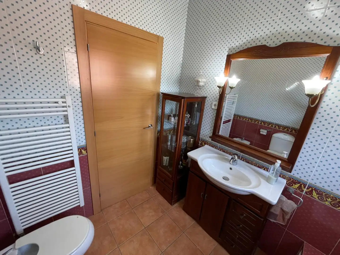 Bany de Casa o xalet en venda en Cervelló amb Aire condicionat, Calefacció i Jardí privat