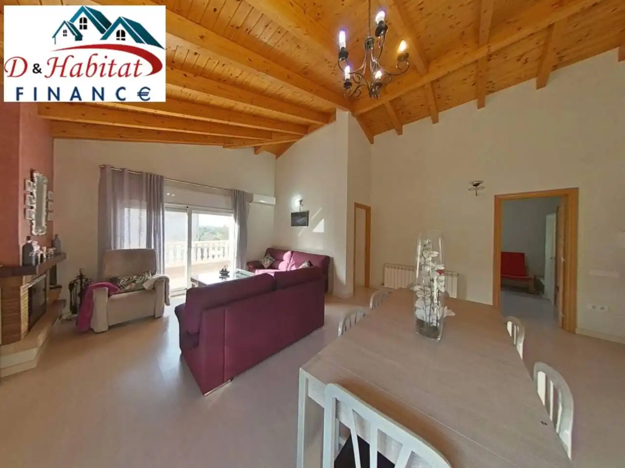 Living room of Houses for sale in Rubí  with Air Conditioner, Heating and Parquet flooring
