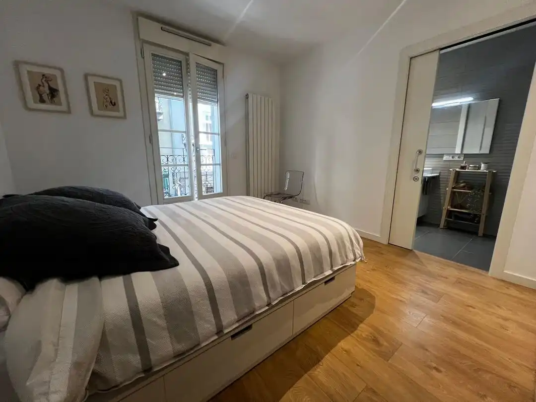 Habitación de Piso en venta en Vitoria - Gasteiz con Calefacción, Terraza y Trastero