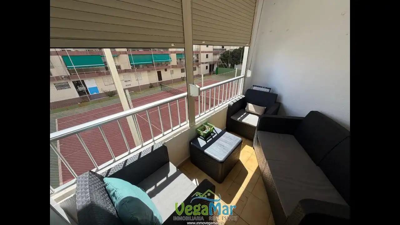 Flat for rent in Avenida Amelia Sánchez de Alcázar, Almuñecar Centro